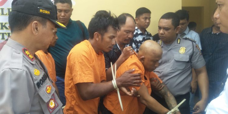 Janda Penjual Kopi Dirampok lalu Dibunuh Abang Beradik Janda Penjual Kopi Dirampok lalu Dibunuh Abang Beradik