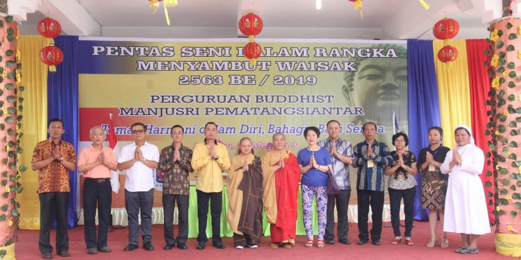 Yayasan Perguruan Buddhist Manjusri Gelar Pentas Seni Rayakan Waisak 2563 BE