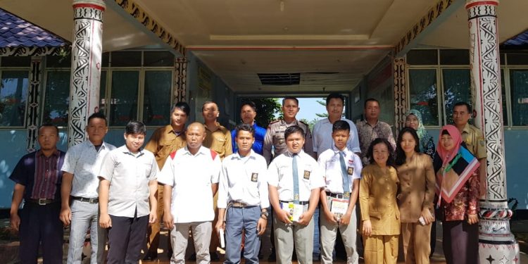 Sambangi Sekolah, Polsek Perdagangan Terangkan Bahaya Narkoba Sambangi Sekolah, Polsek Perdagangan Terangkan Bahaya Narkoba