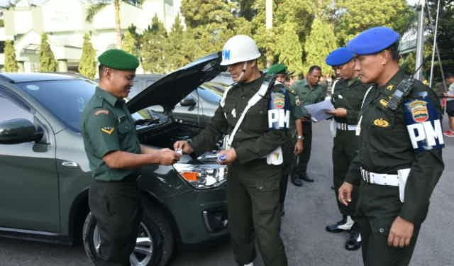 Kodam I Bukit Barisan Periksa dan Cek Kelengkapan Kendaraan Dinas Kodam I Bukit Barisan Periksa dan Cek Kelengkapan Kendaraan Dinas