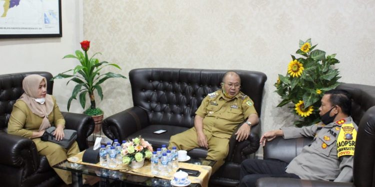 Persiapkan Kunker Kapoldasu, Bupati Silaturahmi dengan Kapolres Serdang Bedagai