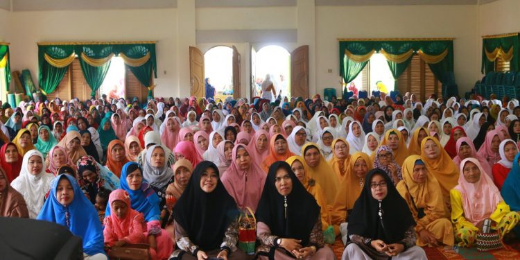 Deklarasi PERWIS dan Pelantikan Pengurus Kecamatan se-Simalungun Deklarasi PERWIS dan Pelantikan Pengurus Kecamatan se-Simalungun
