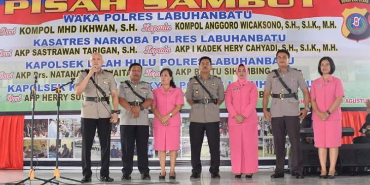 Kapolres Labuhanbatu Pimpin Sertijabkan Empat Pejabat Polres Kapolres Labuhanbatu Pimpin Sertijabkan Empat Pejabat Polres