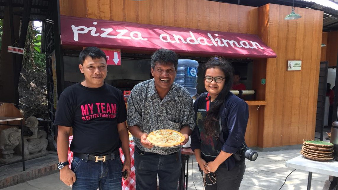 Berkunjung ke Danau Toba, ada Pizza Andaliman yang Menggetarkan Lidah Berkunjung ke Danau Toba, ada Pizza Andaliman yang Menggetarkan Lidah