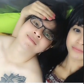 Sering Baca Berita "Pelakor", Ternyata Wanita Cantik ini Juga Mengalaminya. Meradang, Ia Viralkan Video Suami Bersama "Si Cantik" Sering Baca Berita "Pelakor", Ternyata Wanita Cantik ini Juga Mengalaminya. Meradang, Ia Viralkan Video Suami Bersama "Si Cantik"