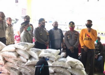 Polres Sibolga Santuni Anak Yatim sekaligus Sosialisasi Pencegahan Covid-19