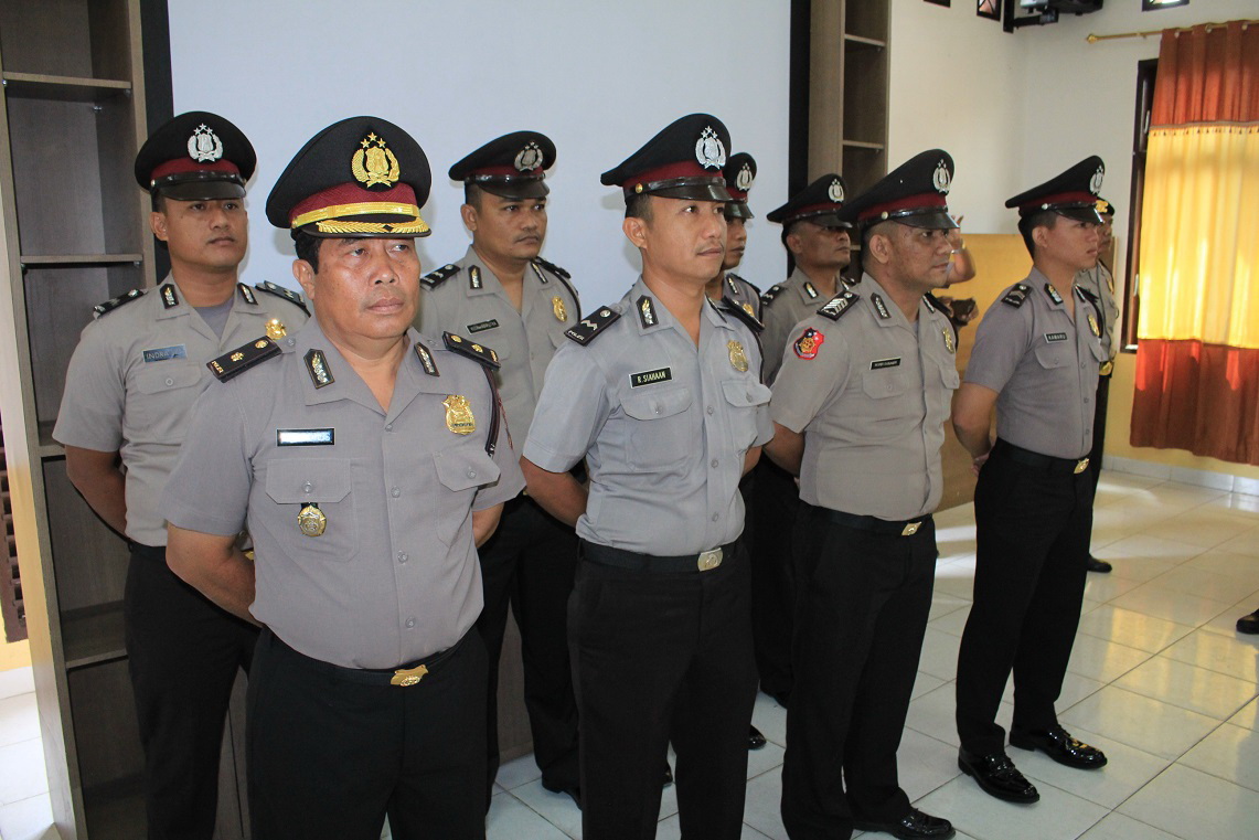 Sejumlah Personil Polres Simalungun Naik Pangkat, Dua Pejabatnya Diganti... Sejumlah Personil Polres Simalungun Naik Pangkat, Dua Pejabatnya Diganti...