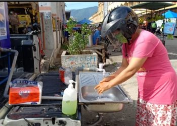 Terapkan Pola Hidup Bersih Polantas Labuhanbatu Gelar Operasi Keselamatan Toba 2020