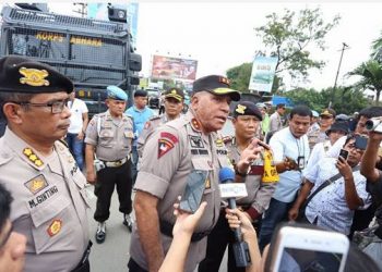Hari Terakhir Pendaftaran Calon Gubernur Sumut, Polisi Siaga di Kantor KPU