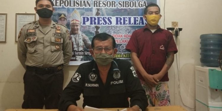 Hendak Antar Sabu untuk Wanita di Pondok Batu, Warga Jalan Pari ini Diangkut ke Polres Sibolga