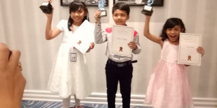 Harumkan Nama Siantar, 7 Siswa Sanggar Musik Grace Menang di De Vier Piano Competition Harumkan Nama Siantar, 7 Siswa Sanggar Musik Grace Menang di De Vier Piano Competition