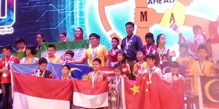 Tiga Siswa SD Plus Pride dari Siantar Harumkan Nama Indonesia di Kancah Internasional