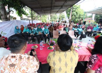 Kelurahan Pondok Sayur Kecamatan Siantar Martoba Programkan Belajar Bahasa Inggris Gratis