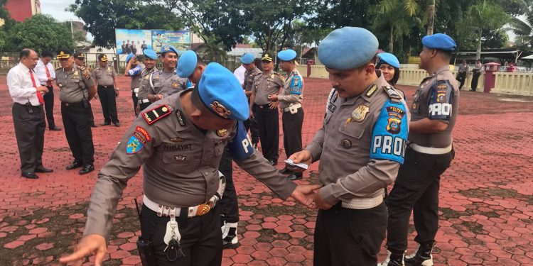 Hasil Tes Urine, Propam Polres Nias Bebas dari Narkoba Hasil Tes Urine, Propam Polres Nias Bebas dari Narkoba
