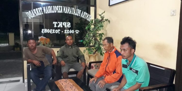 Terprovokasi Isu Penculikan, Pria dengan Gangguan Jiwa Nyaris Dihakimi Warga Senio Terprovokasi Isu Penculikan, Pria dengan Gangguan Jiwa Nyaris Dihakimi Warga Senio