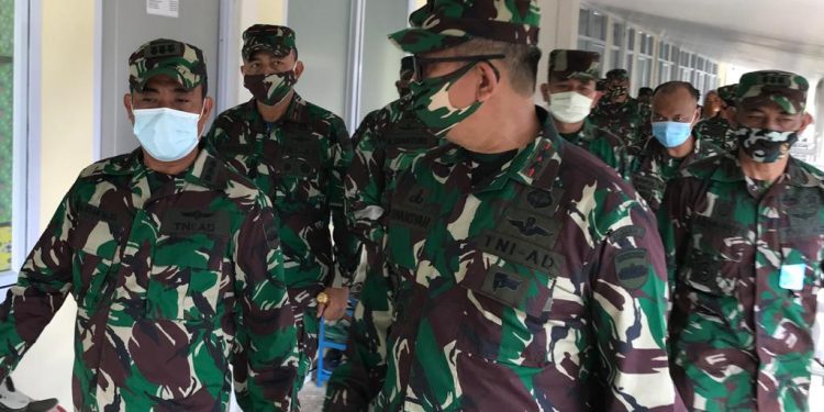 Pangdam I/BB Mayjen TNI Irwansyah Kunjungi Rumah Sakit Khusus Infeksi Covid-19 Pulau Galang