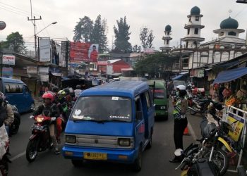 Antisipasi Macet di Jalur Puncak Bogor, Polisi Percepat Jadwal Sistem Satu Arah