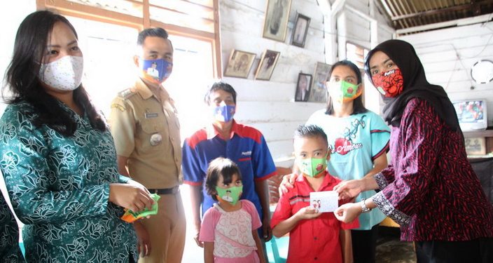 Syahputri Hefriansyah 'Gebrak Masker' dan Bagikan CSR BRI