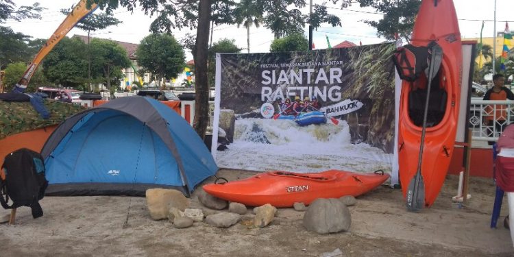 Keseruan HUT Siantar, Nikmati Ketinggian di Lapangan Adam Malik Keseruan HUT Siantar, Nikmati Ketinggian di Lapangan Adam Malik