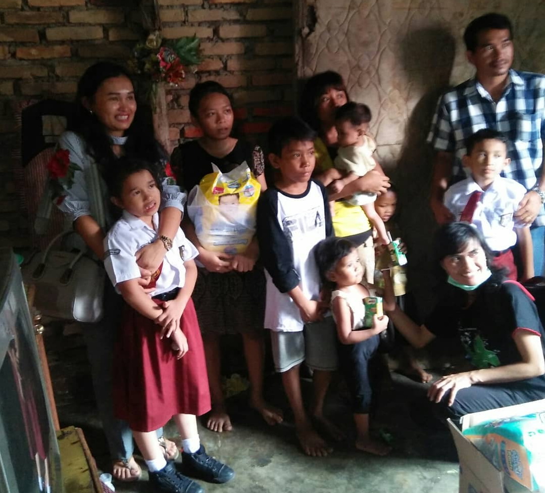 Rajamin Sirait Bawa Berobat Cinta Kasih, Satu dari 6 Bersaudara yang ditinggal Ibunya