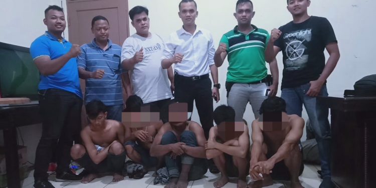 Lima Kawanan Rampok Dilumpukan Di Pintu Tol Tanjung Mulia Lima Kawanan Rampok Dilumpukan Di Pintu Tol Tanjung Mulia