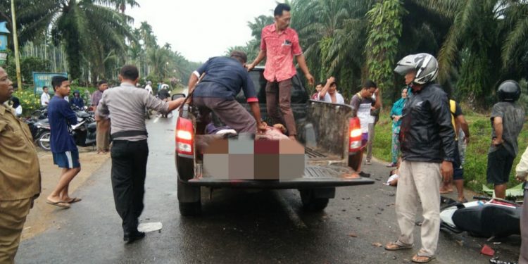 Ridwan Hutauruk, Pelajar asal Simalungun Tewas Kecelakaan di Serdang Bedagai Ridwan Hutauruk, Pelajar asal Simalungun Tewas Kecelakaan di Serdang Bedagai