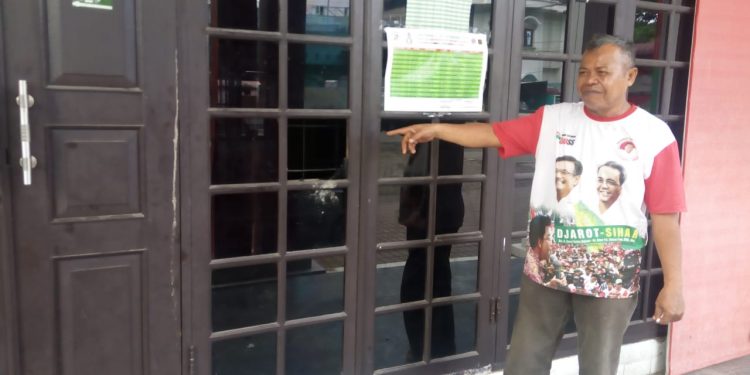 Kantor Rumah Relawan Pemenangan Djoss Dilempar Batu OTK