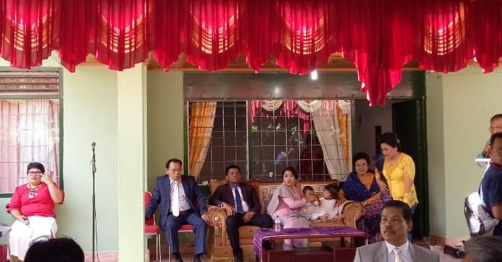 Keluarga Pasangan Letkol Inf.Rico Siagian dan Rachel Clarissa Sitohang Rayakan Pembaptisan Putra Putrinya Keluarga Pasangan Letkol Inf.Rico Siagian dan Rachel Clarissa Sitohang Rayakan Pembaptisan Putra Putrinya