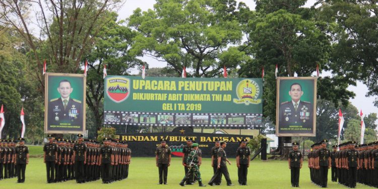 Kolonel Inf Waston Purba Tutup Dikjurtaif Abit Dikamata TNI AD Gel I TA 2019 di Rindam Siantar