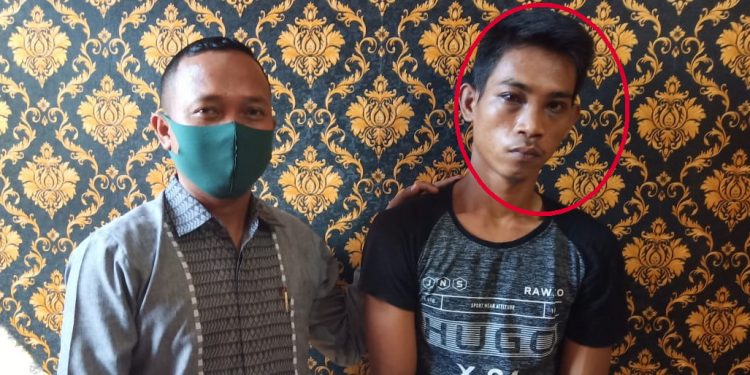 Pria di Sumatera Utara ini Perkosa Nenek Kandungnya yang Berusia 75 Tahun Pria di Sumatera Utara ini Perkosa Nenek Kandungnya yang Berusia 75 Tahun