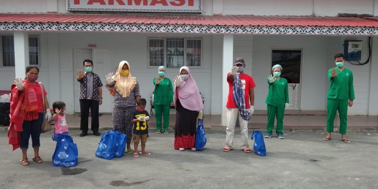 Lima Orang Pasien Sembuh Dipulangkan Hari ini dari RS Fasilitas Khusus Covid-19 Batu 20