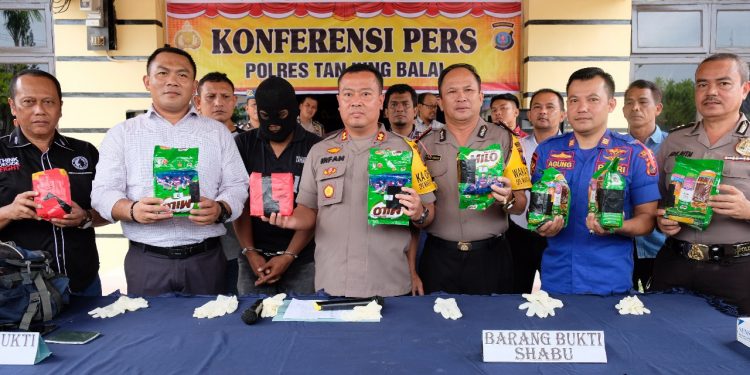 Pulang Kampung, TKI Asal Aceh Bawa Sabu senilai Rp8 Miliar via Tanjungbalai