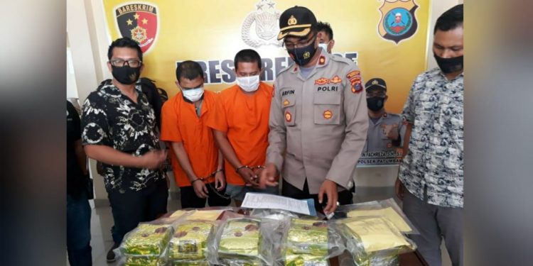 10 Kg Sabu Diselundupkan dalam Kemasan Teh, Dua Pelaku Diciduk Polsek Patumbak 