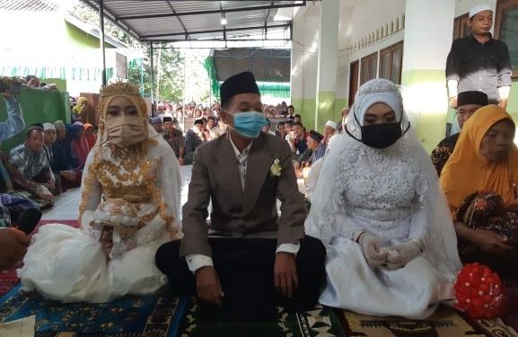 Pulang Merantau dari Malaysia, Pria ini Nikahi Dua Pacar Sekaligus