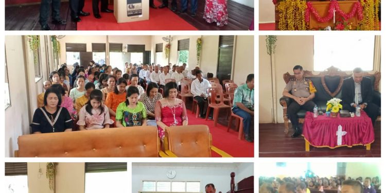 Polres Nias Sambangi Sejumlah Gereja dan Sampaikan Sumbangan Polres Nias Sambangi Sejumlah Gereja dan Sampaikan Sumbangan