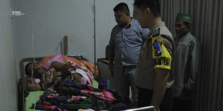 Dua Warga Tersambar Petir, Satu Diantaranya Meninggal Dunia Dua Warga Tersambar Petir, Satu Diantaranya Meninggal Dunia