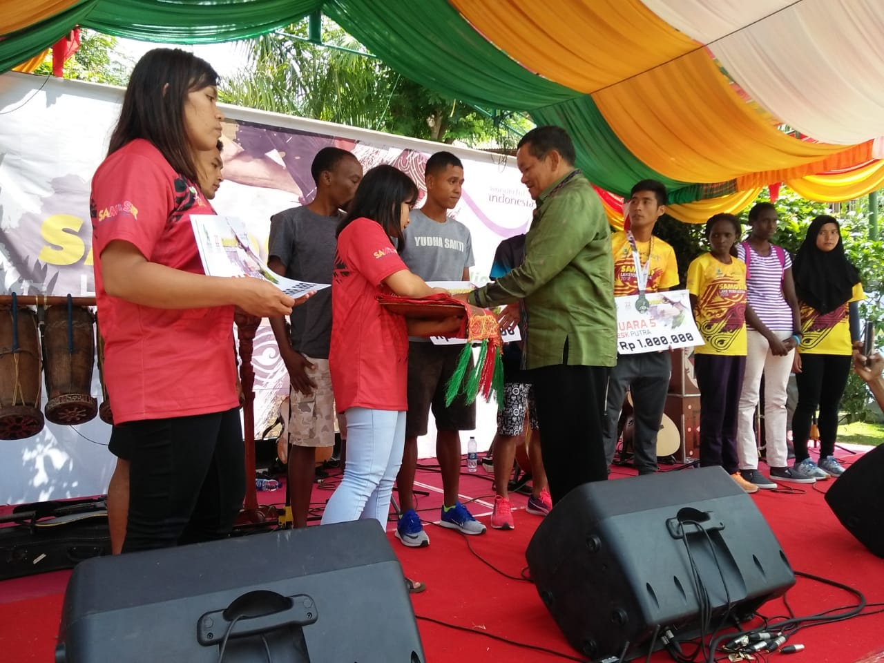 Samosir Lake Toba Ultra Marathon 2018 Sukses. Tahun Depan akan Ada Kategori 150 K