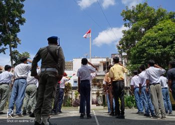 Terjaring Razia, Pelajar Disuruh Nyanyi Indonesia Raya dan Baca Pancasila