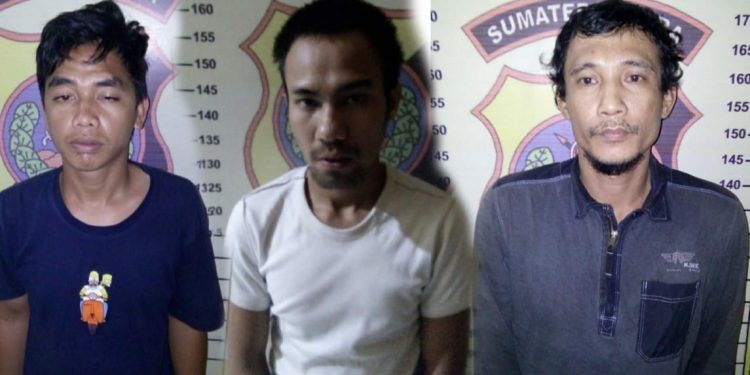 Sepedamotor Saut Simanjuntak Mantan Anggota DPRD Siantar Dicuri dari Samping Gereja HKBP Sepedamotor Saut Simanjuntak Mantan Anggota DPRD Siantar Dicuri dari Samping Gereja HKBP