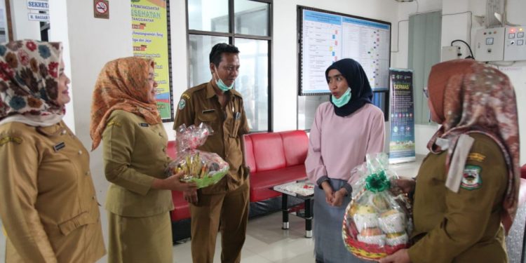 Tetap Semangat Paramedis, Di Tanganmu Keselamatan Jutaan Orang