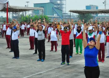 Silaturahmi TNI/ Polri, Pemda dan Masyarakat Lewat Olahraga Bersama di Belawan