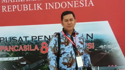 Bawaslu Siantar Ingatkan 1 Tahun Hukuman Pidana Bagi RT, RW, Kepling Jika Terlibat Kampanye Pemilu Bawaslu Siantar Ingatkan 1 Tahun Hukuman Pidana Bagi RT, RW, Kepling Jika Terlibat Kampanye Pemilu