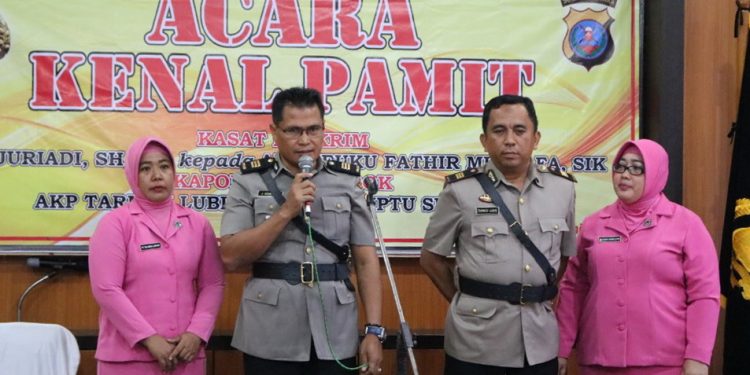 Kasat Reskrim Polres Langkat dan Kasat Narkoba Deli Serdang Tukar Posisi Kasat Reskrim Polres Langkat dan Kasat Narkoba Deli Serdang Tukar Posisi