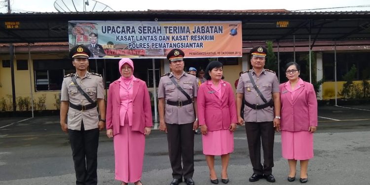 Pergantian Kasat Reskrim dan Kasat Lantas di Polres Pematangsiantar Pergantian Kasat Reskrim dan Kasat Lantas di Polres Pematangsiantar