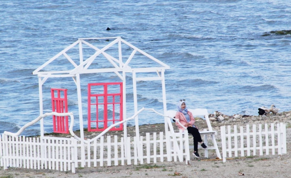 Pantai Batu Hoda Menambah Destinasi Wisata Danau Toba