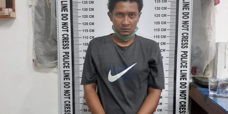 Naik Mopen Duduk di Samping Supir, Simson Harianja Letakkan Bungkusan Ganja di Dekat Kaki