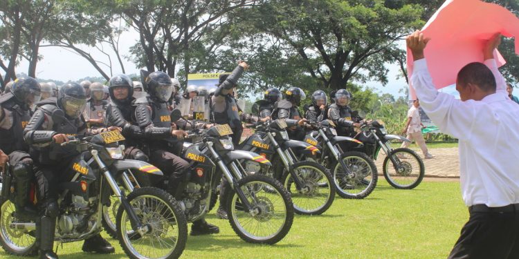 Polres dan Kodim Tanggamus Gelar Simulasi Pengamanan Pemilu 2019 Polres dan Kodim Tanggamus Gelar Simulasi Pengamanan Pemilu 2019