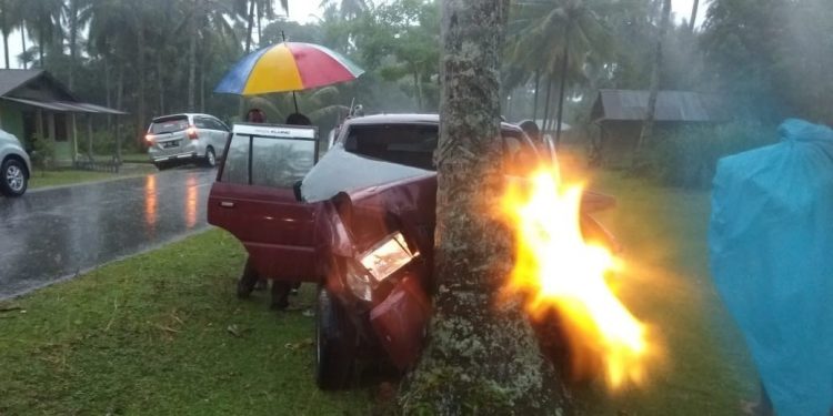 Mobil Rombongan Guru TK Asal Sinaksak Kecelakaan di Tapteng, Dua Orang Tewas di TKP