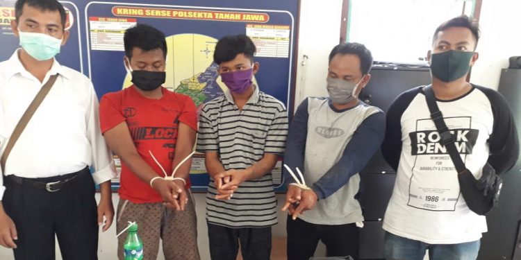 Tiga Orang Sindikat Narkoba Ditangkap Polsek Tanah Jawa