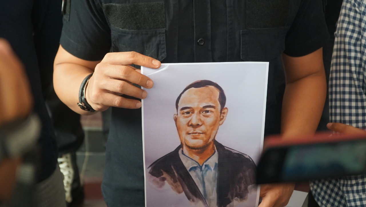 Polisi Sebar Sketsa Wajah Mayat yang Ditemukan Dalam Koper